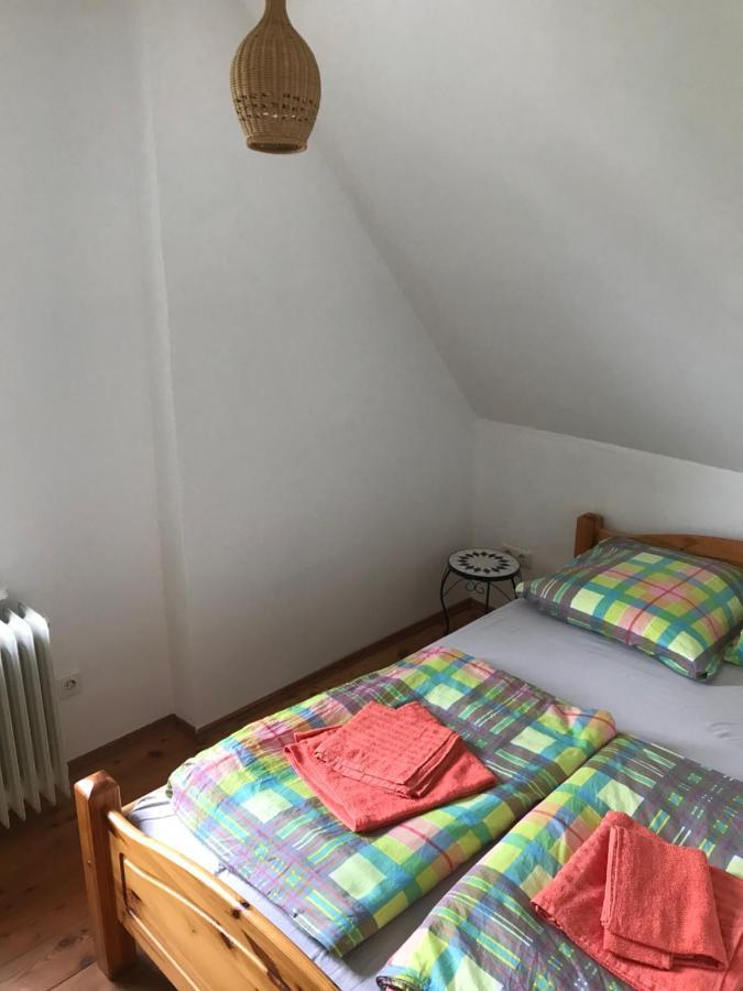 Charmante Altbau-Dg-Wohnung Monaco di Baviera Esterno foto