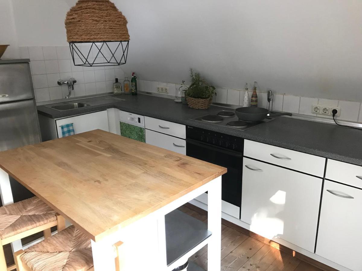 Charmante Altbau-Dg-Wohnung Monaco di Baviera Esterno foto